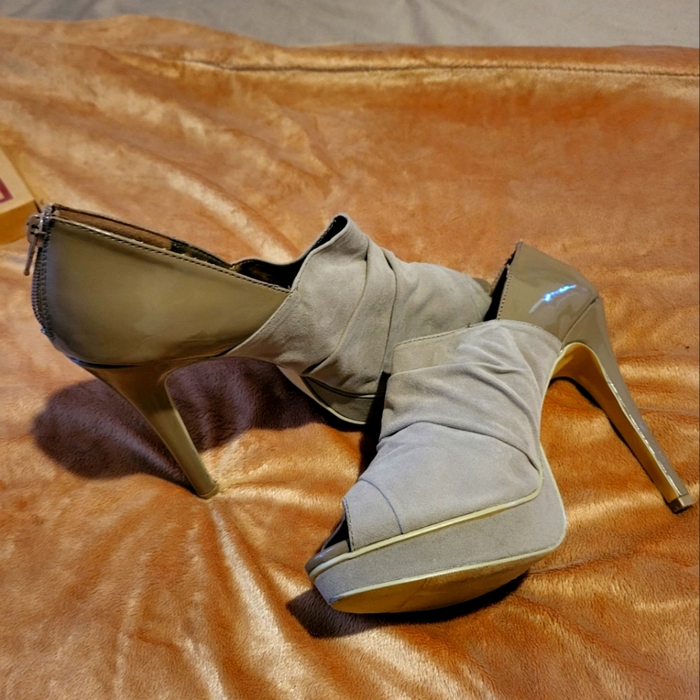 ladies shoes